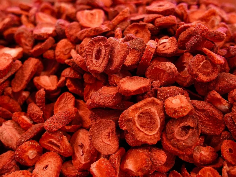 MIXIT Chrupiące Liofilizowane Owoce TRUSKAWKA 13g_2